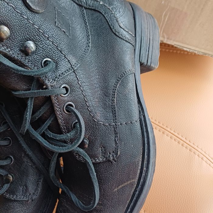 Bocanci m 40 piele noi