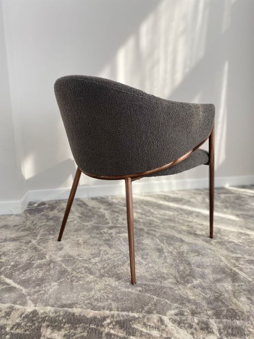 Продам стулья терракотовые