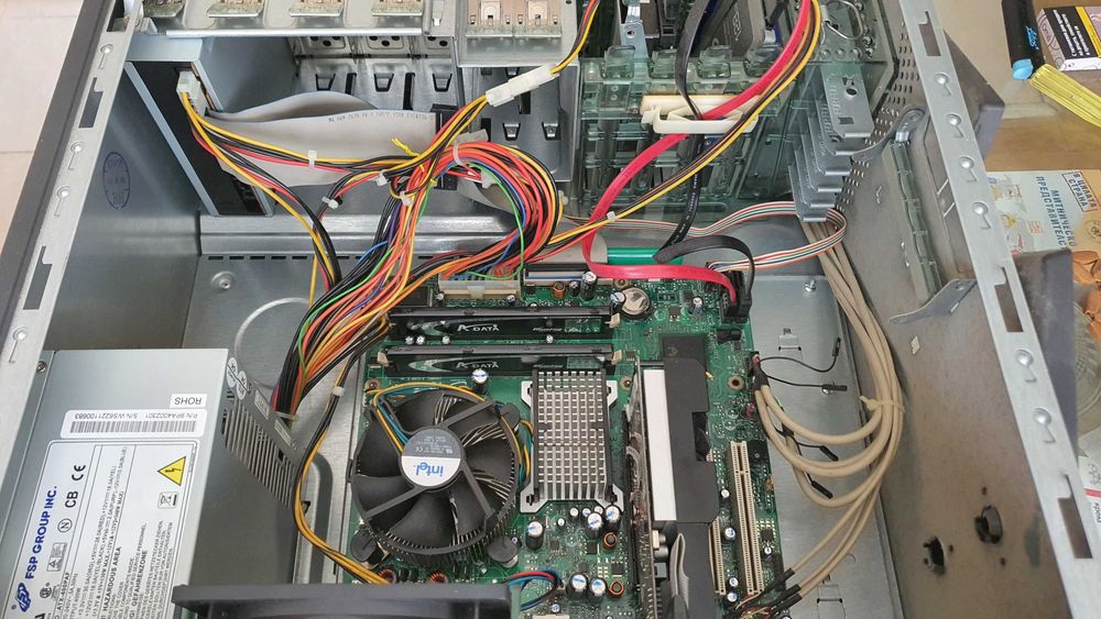 Десктоп компютър Intel OEM