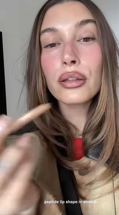 Rhode peptide lip tint молив за устни