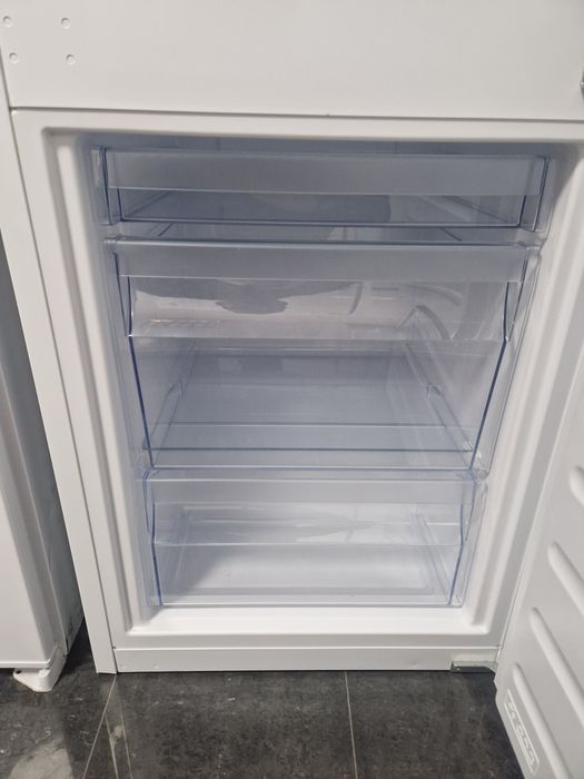 Хладилник за вграждане Ikea 185 см