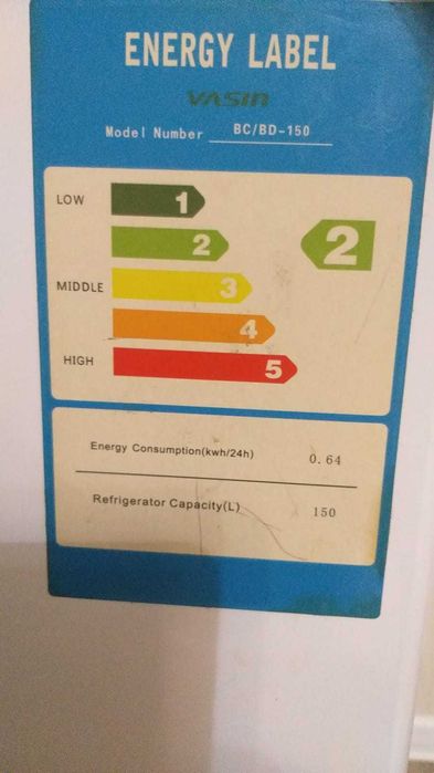 продаю морозильник