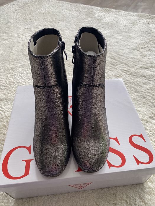 Botine Guess marimea 35, noi