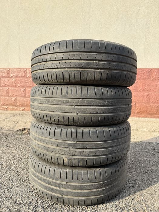 Комплект шин Hankook 195/65R15