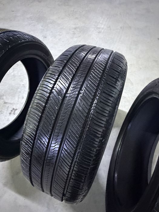 Продам шины YKOHAMA r20