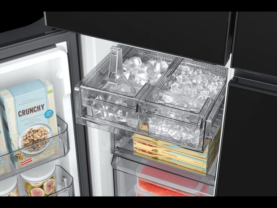 Frigider Side by Side Samsung RM90F67CECEF, NoFrost +, French Door, 654 l, Voice AI, Wi-Fi si Mod AI Energy