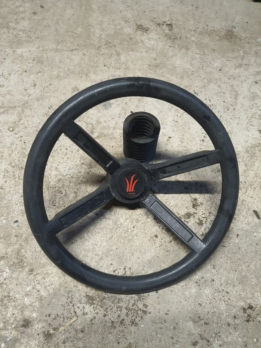 Volan tractoras gazon utilaj