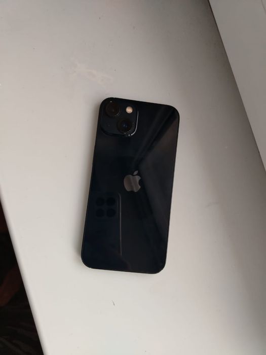 Айфон 13/128 телефон