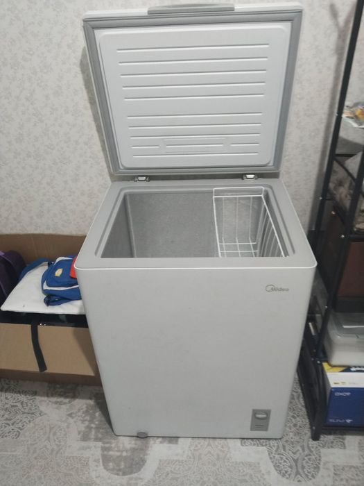 Продам морозильную камеру