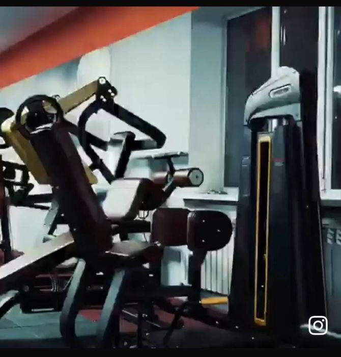 Тренажерный зал оборудование