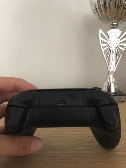 Maneta neagra Xbox One Series X/S