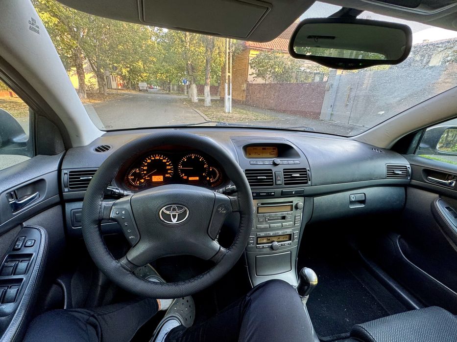 TOYOTA Avensis 2004 — imagine 4