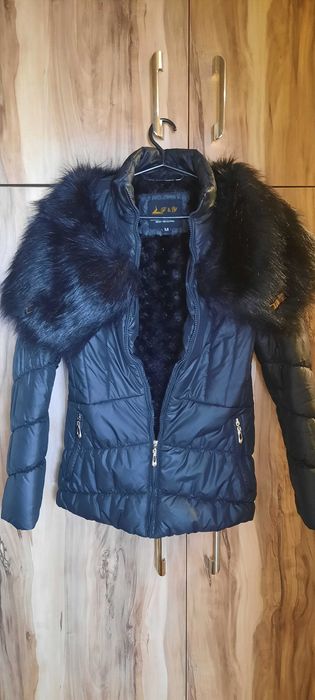 Дамско зимно яке М размер