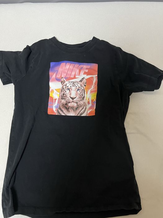 Оригинални тениски на nike,Emporio armani,Pause,armani exchange