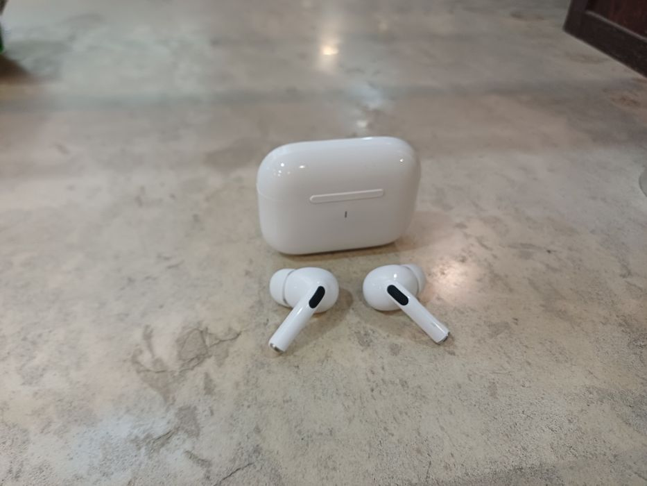 Чисто нови, безжични слушалки