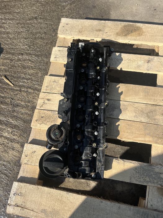 Капак клапани бмв/bmw f10 f11 f15 f16 f30 n57d30 бмв н57