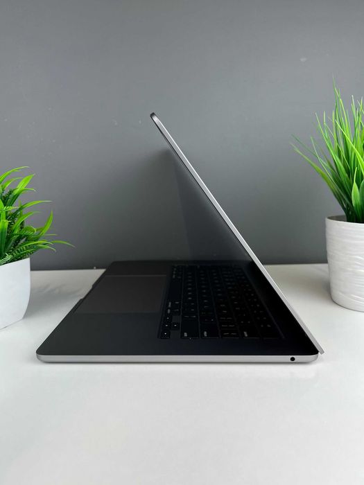 Apple macbook air 15 m2 Apple M2 7001а4398