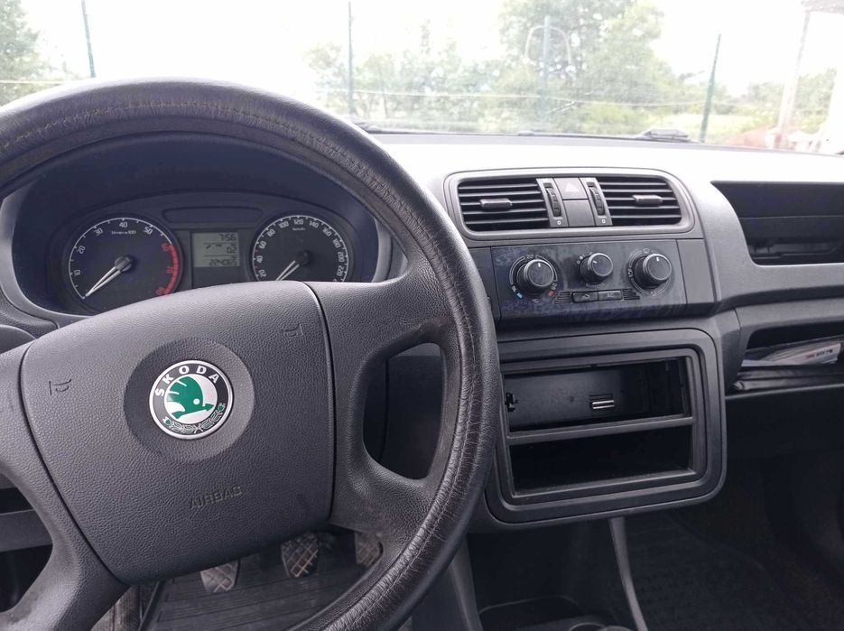 Продава се Шкода Фабия