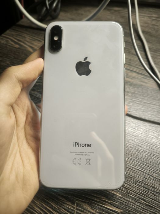 iPhone x продпм или обменяю
