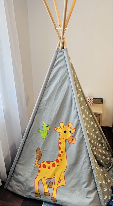 Cort pentru camera copilului