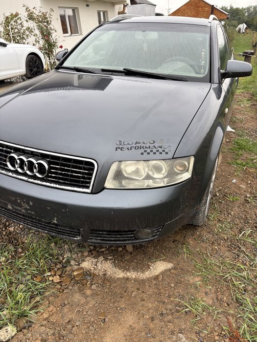 Audi a4 b6 pentru dezmembrari