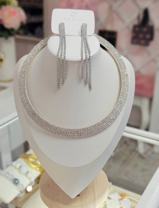 Бутикова бална рокля + подарък