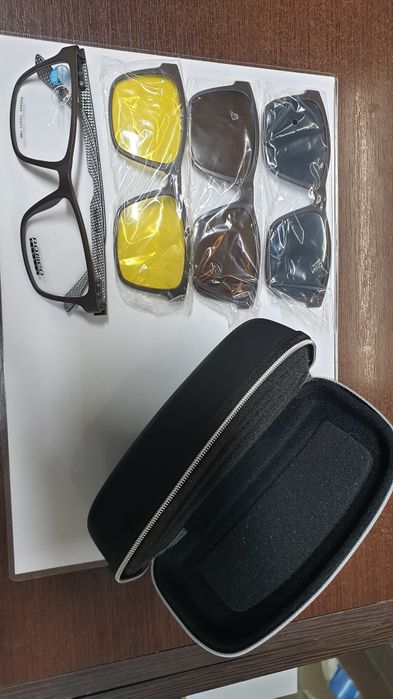 Оправа очки с насадками