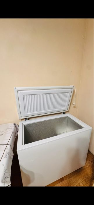 Морозильник Бирюса