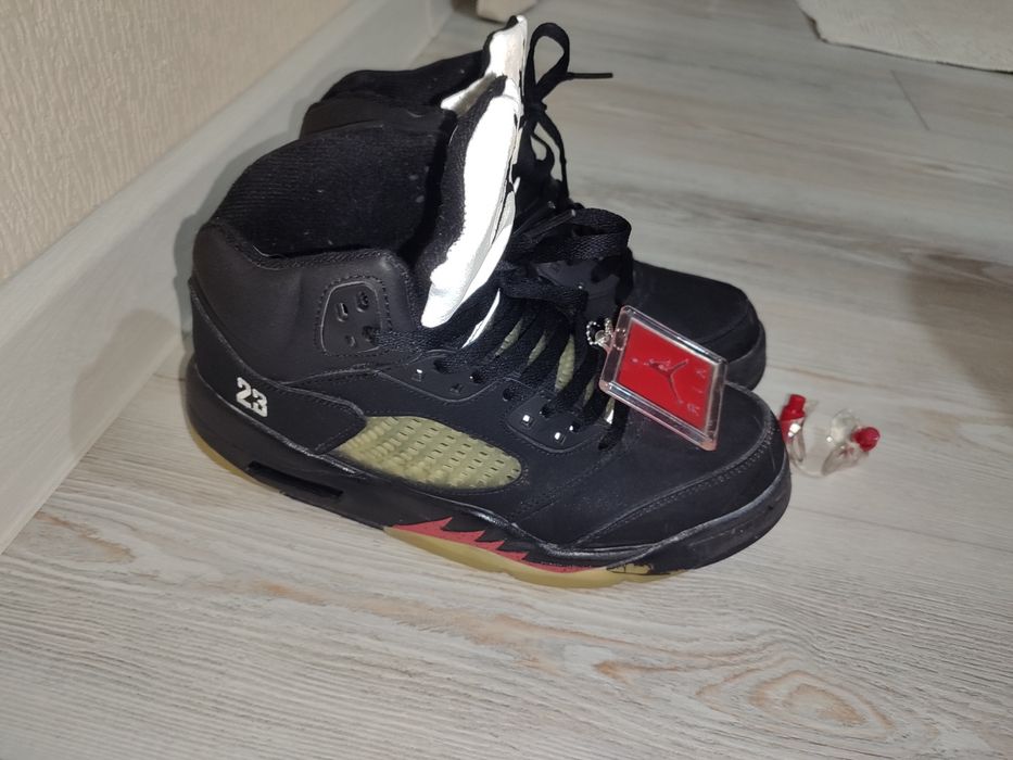 Кроссовки Jordan 5
