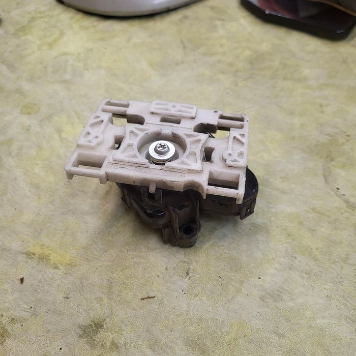 Зеркало субару аутбэк 2011год