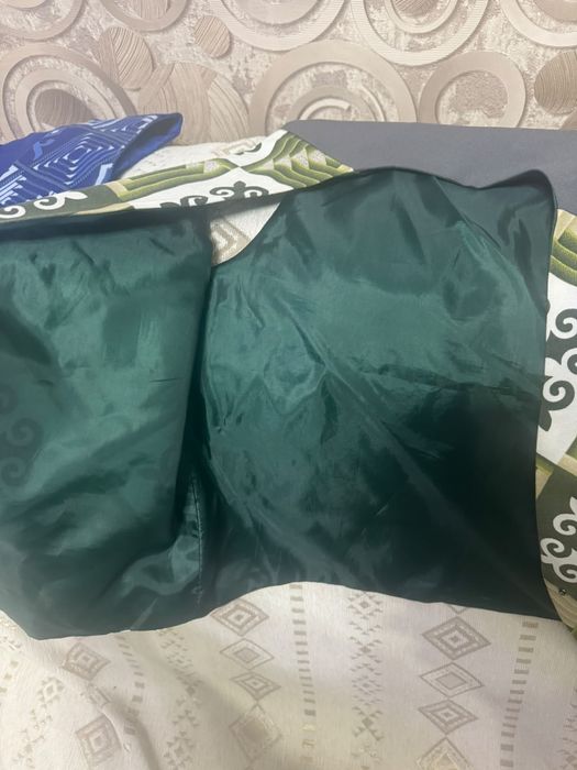 Продаются жилетки
