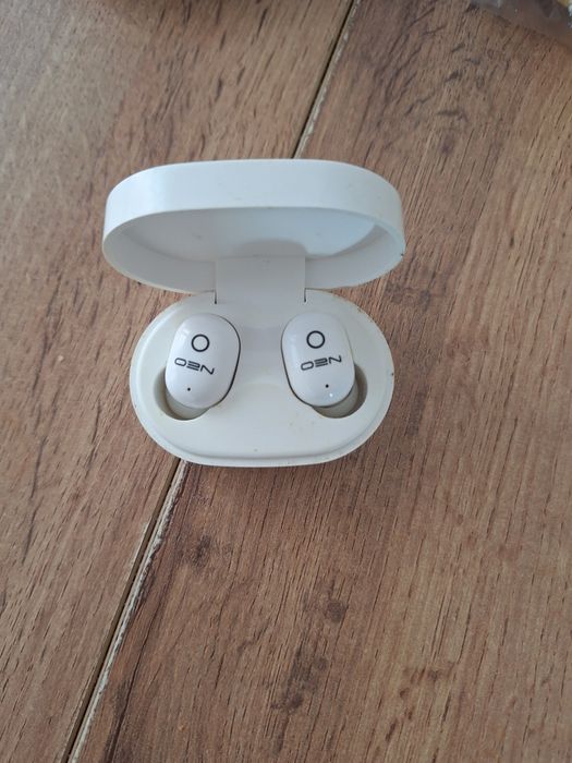 Neo BS11 TWS Earbuds