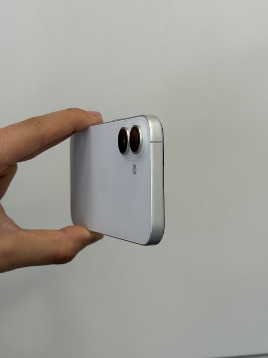 iPhone 16 перфектен