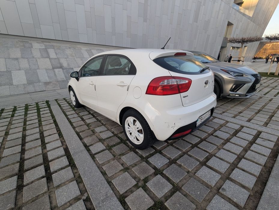 KIA Rio 1,4AT 2014. В нормальном состоянии.