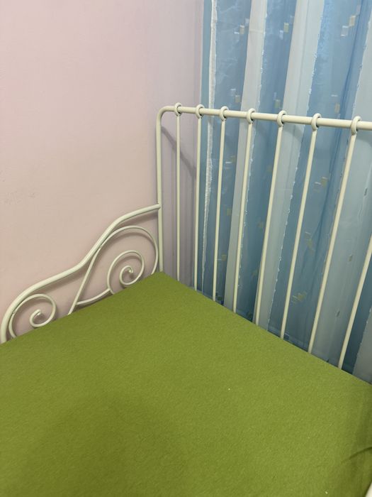 Pat extensibil IKEA alb (cu sau fără 3 saltele)