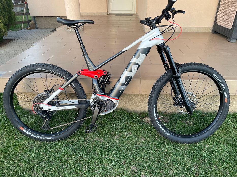 Bicicleta electrica Husqvarna 2022    700 km