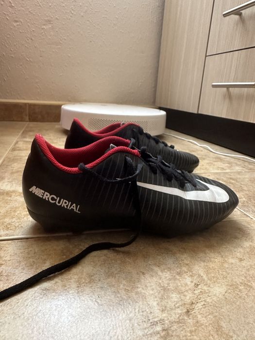 Детски черни бутонки NIKE