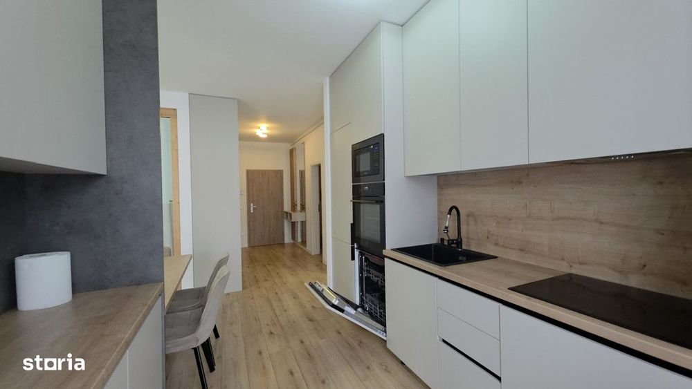 Apartament cu 3 camere, parcare subterana, Str. Mihai Viteazul