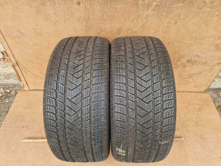 2 Pirelli R21 275/40
Зимни гуми 
DOT2617