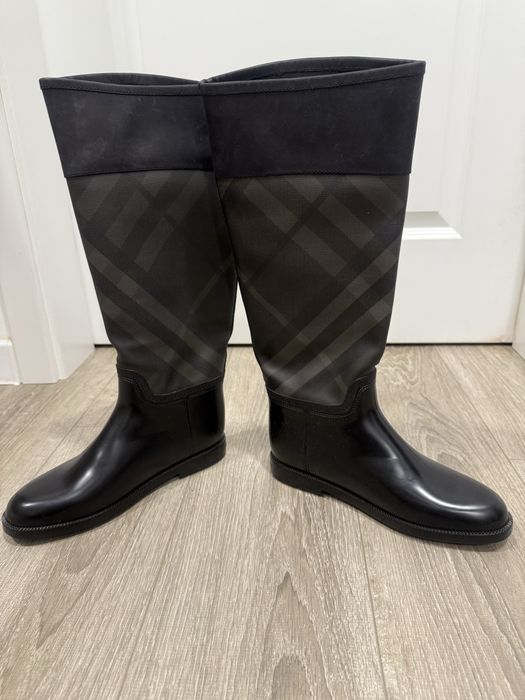 Vand cizme Burberry 39