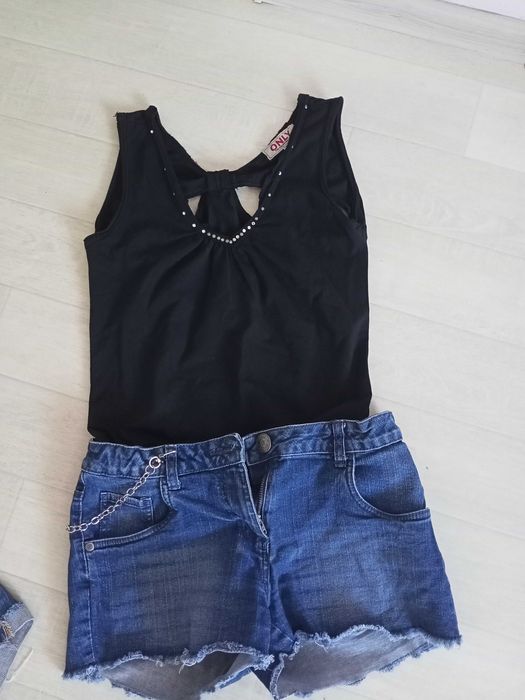 Сет размер 152, цена 15лв.