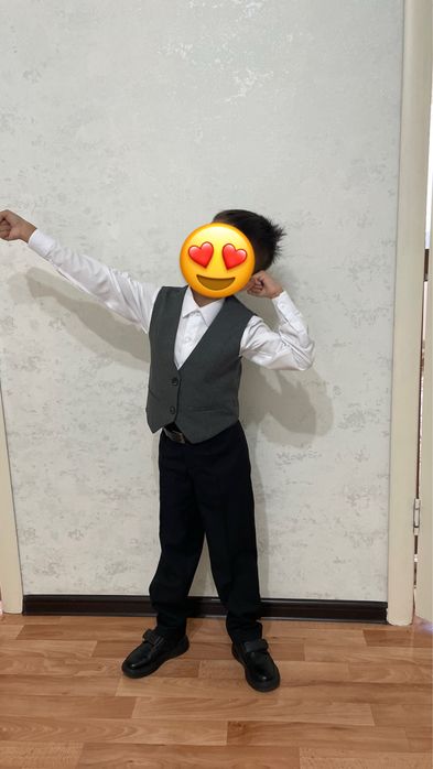 Продам Школьную форма