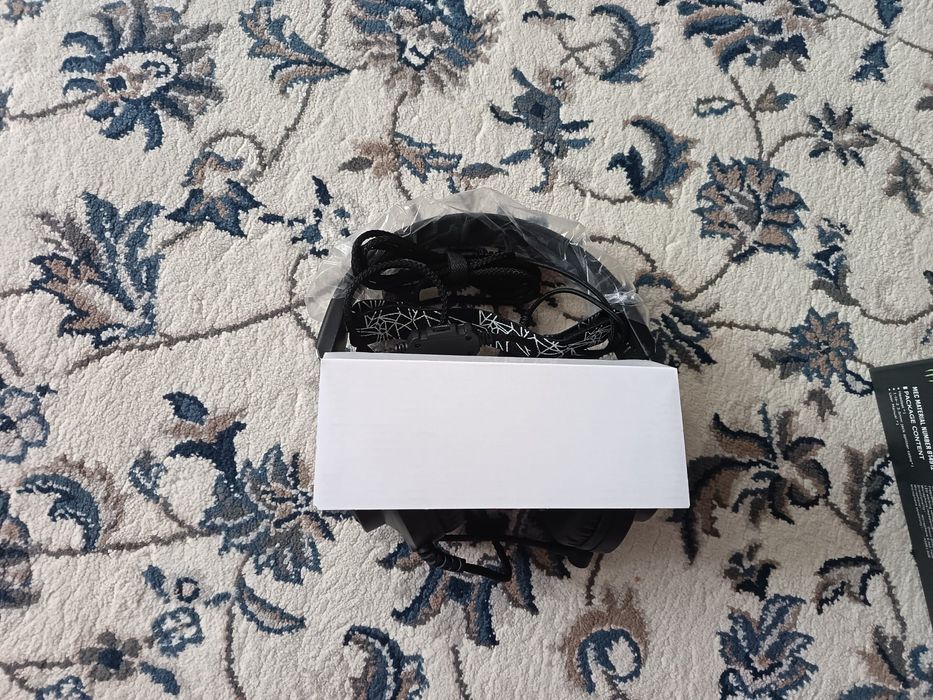 Casti gaming Monster cu leduri