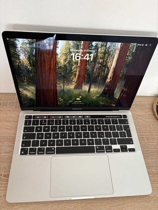 Mackbook PRO M2 , touchbar