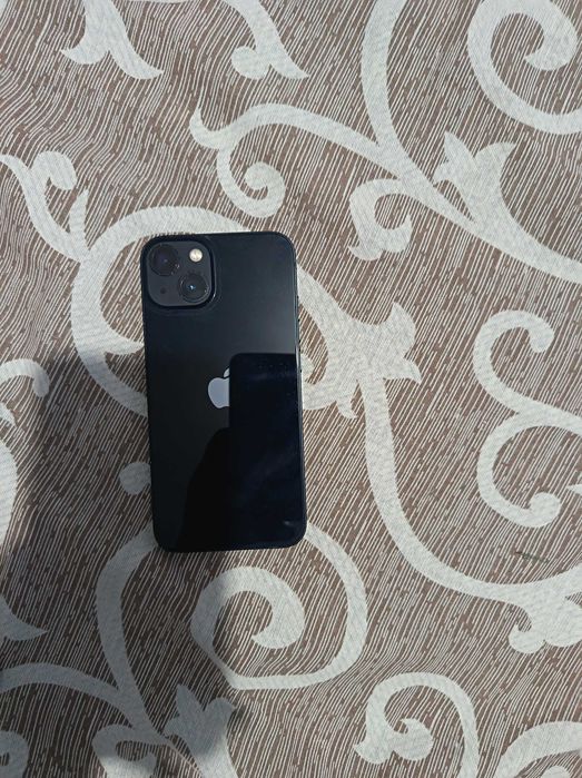 Telefon iphone13 in stare buna