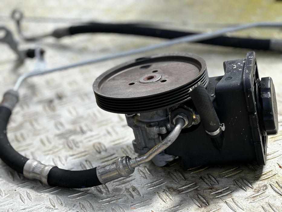 pompa servodirectie bmw 520 E39 sau 320 E46
