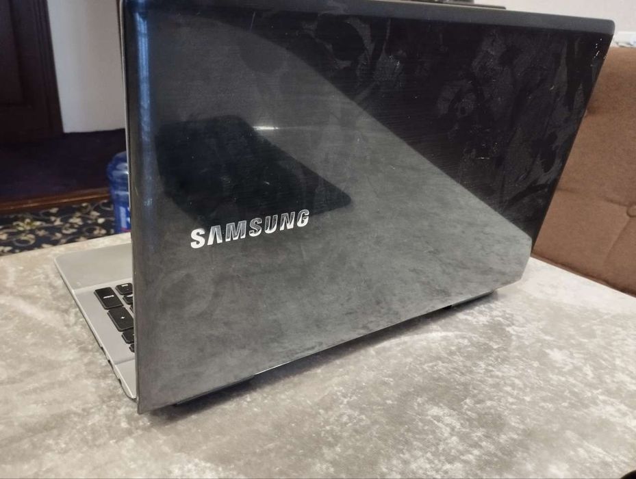 Samsung holati yaxshi