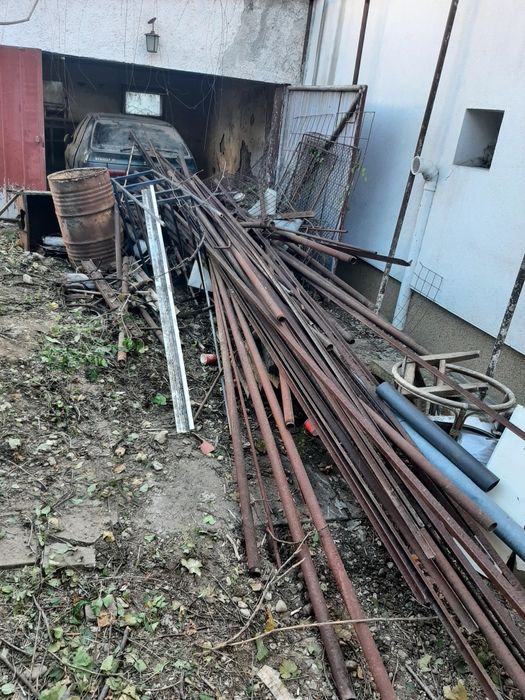 Debarasări Apartamente,Beciuri,poduri și pivnițe |Debarasare mobilă veche, moloz și Gunoi |Demolări