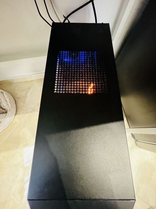 Компютърна кутия Cooler Master с захранване и записвачка