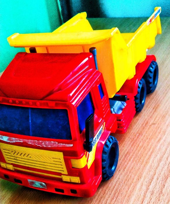 Продам Машинки для мальчика